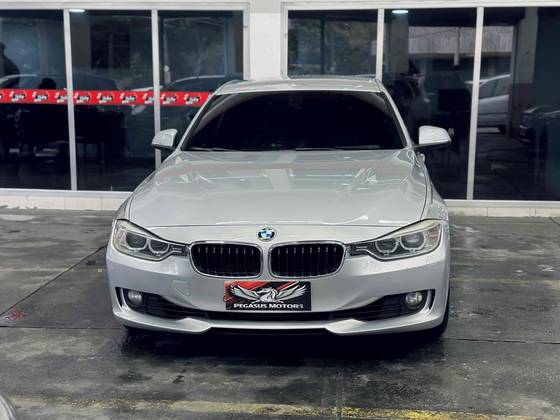 BMW 320i 2.0 GT SPORT 16V TURBO GASOLINA 4P AUTOMÁTICO BMW 320i 2.0 GT SPORT 16V TURBO GASOLINA 4P AUTOMÁTICO